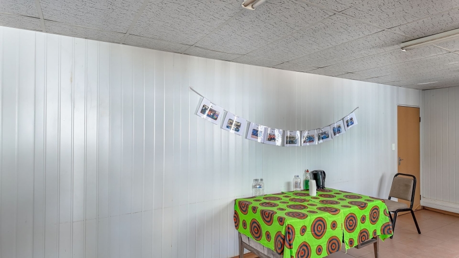 5 Bedroom Property for Sale in Rustenburg Rural North West